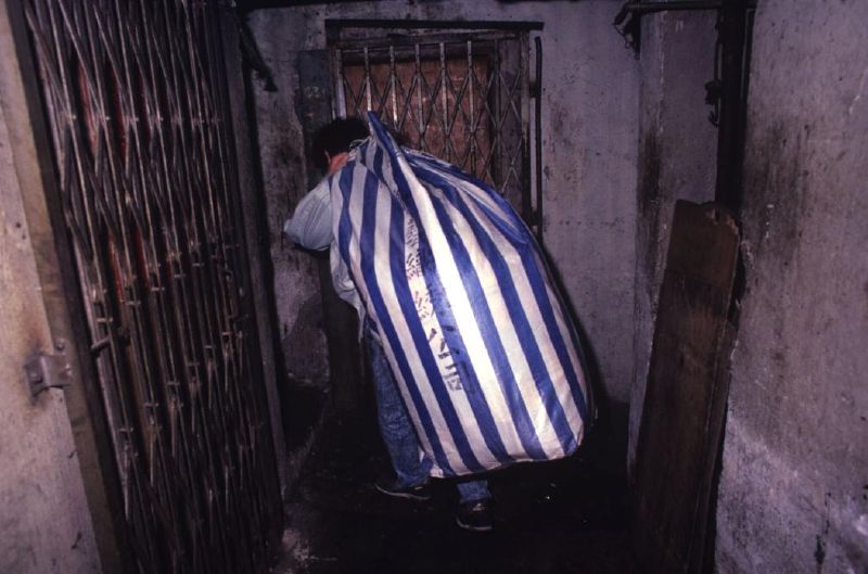 Before it was destroyed in 1994 Kowloon's Walled City was one of the most culturally fascinating structures in the world, housing a population of over 33,000 people. Thanks to images captured by ...