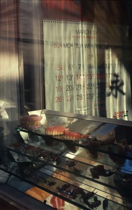 Before it was destroyed in 1994 Kowloon's Walled City was one of the most culturally fascinating structures in the world, housing a population of over 33,000 people. Thanks to images captured by ...