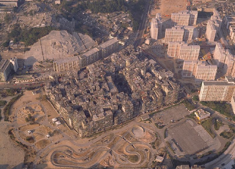 Before it was destroyed in 1994 Kowloon's Walled City was one of the most culturally fascinating structures in the world, housing a population of over 33,000 people. Thanks to images captured by ...